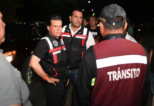 Mayor of Ciudad Victoria, Tamaulipas, dismisses traffic department commander.